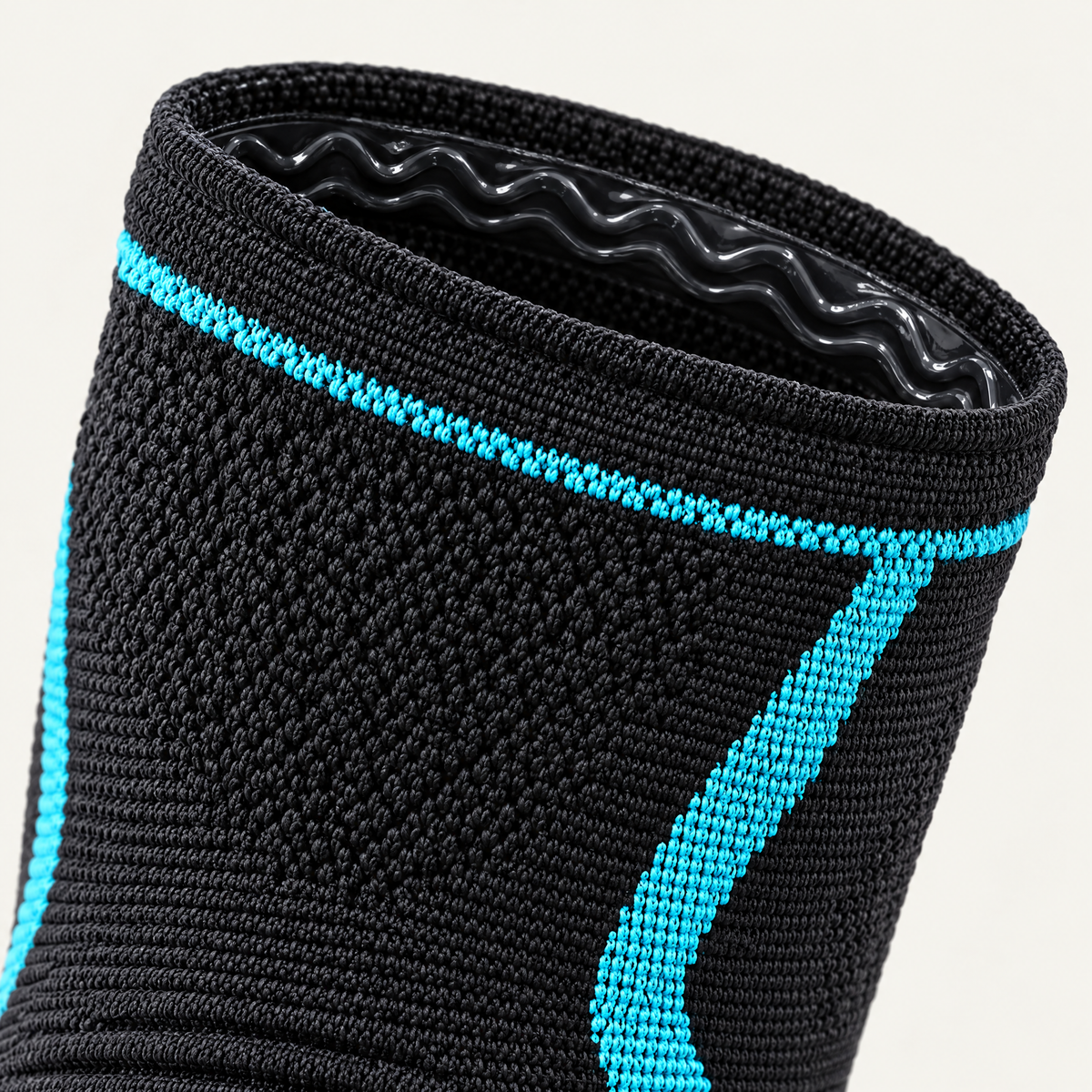 Knit texture and silicone grip band of the compression knee sleeve